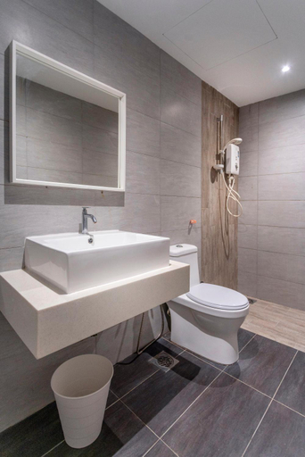 Bathroom 5, Arte Plus KLCC by Cobnb, Gombak