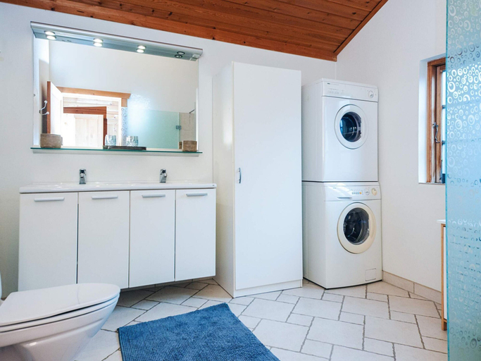 Bathroom 3, Captivating Holiday Home in Ringkøbing near Sea, Ringkøbing-Skjern