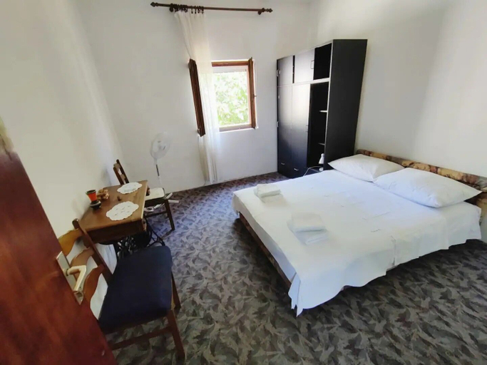 Room 3, Apartment Travica, Posedarje
