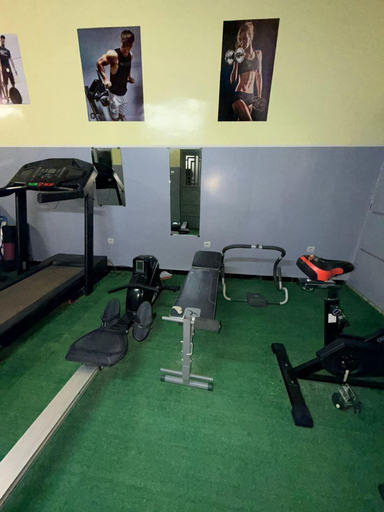 Gym 3, House & Food, Thiès