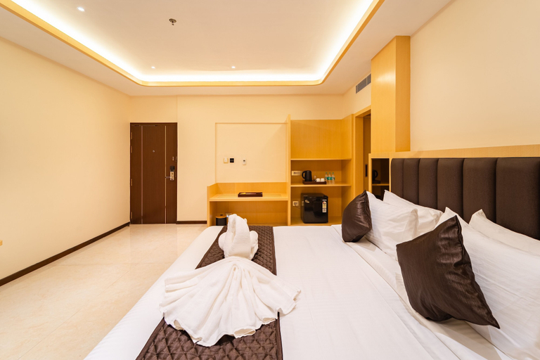 Room 3, Ratan International, Puducherry