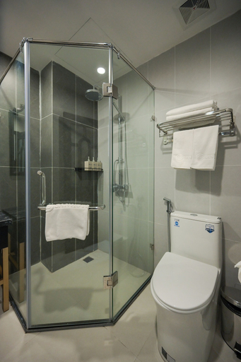 Bathroom 5, San Quatorze Hanoi Hotel, Cầu Giấy