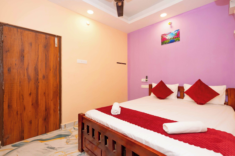 Room 4, Dharun Residency, Ramanathapuram
