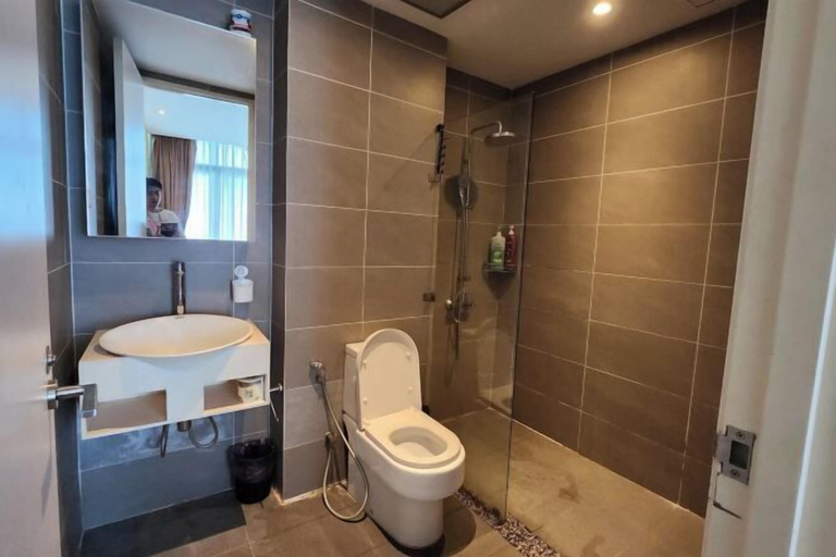 Bathroom 3, My Misto Homestay, Riverson Soho, Kota Kinabalu