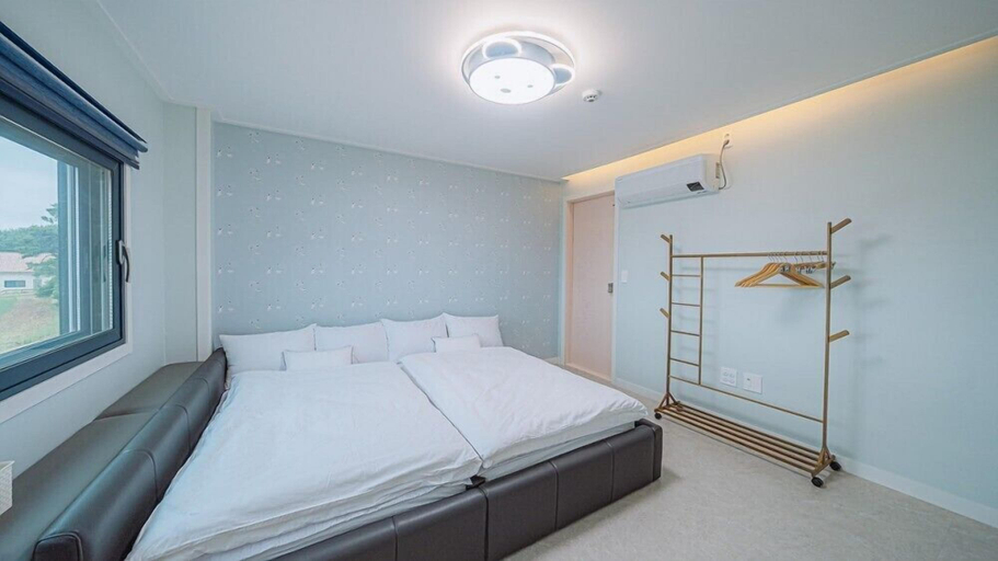Bedroom 4, My Kids Pool Villa, Taean