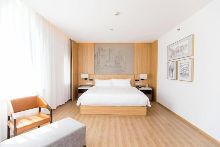 Bedroom 2, Eastern Garden Hotel, Beijing