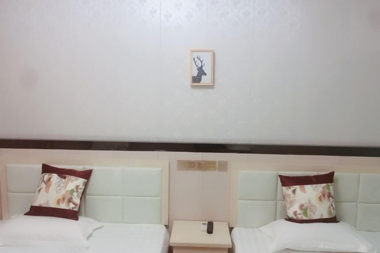Bedroom 3, Yingfo Farmhouse, Lu'an