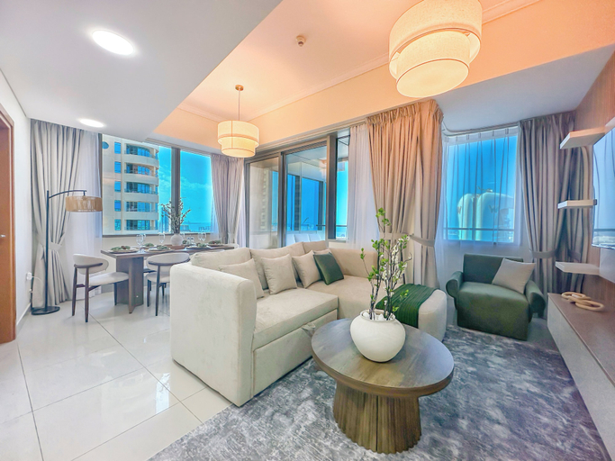 Living area 5, Sea View Retreat with Ain Dubai, Dubai