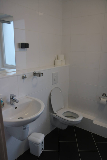 Bathroom 3, Romm Agency Hannover, Region Hannover