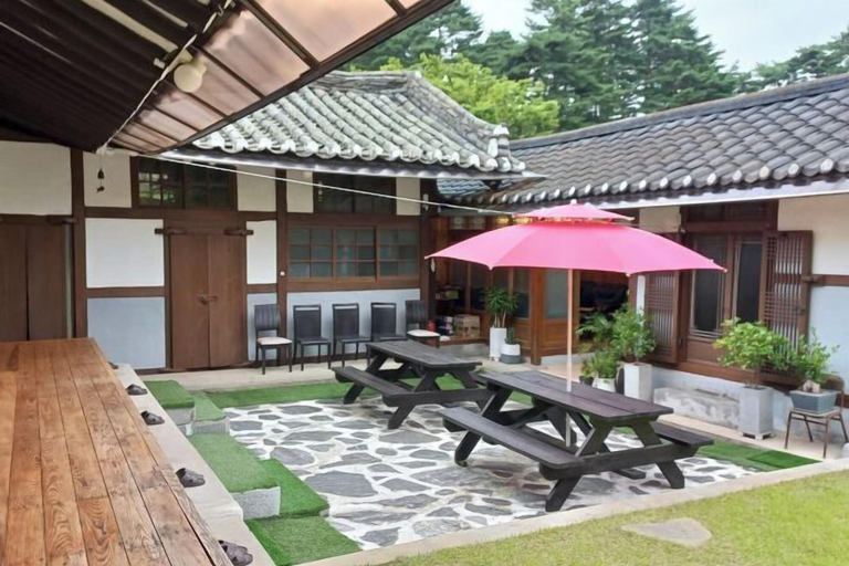 Garden 5, hakdonghanokpension, Gangneung