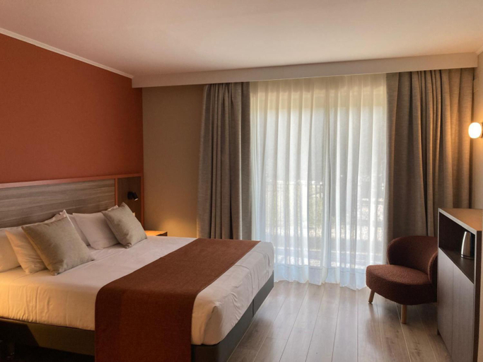 Bedroom 3, HG La Molina, Girona