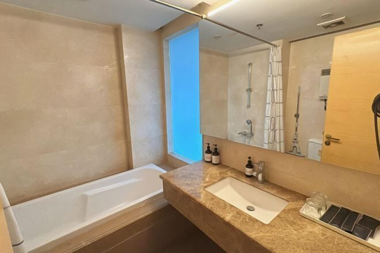 Bathroom 4, Yijia Apartment (Beijing Workers' Stadium), Beijing