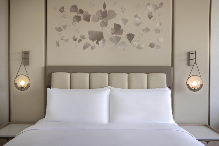 Bedroom 4, Signia by Hilton Amman, Wadi Essier