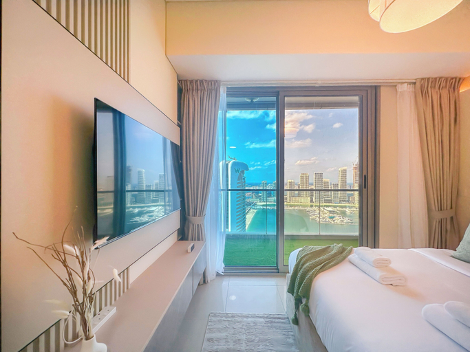 Room 4, Sea View Retreat with Ain Dubai, Dubai