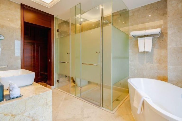 Bathroom 4, Redbird Hotel Haikou, Haikou