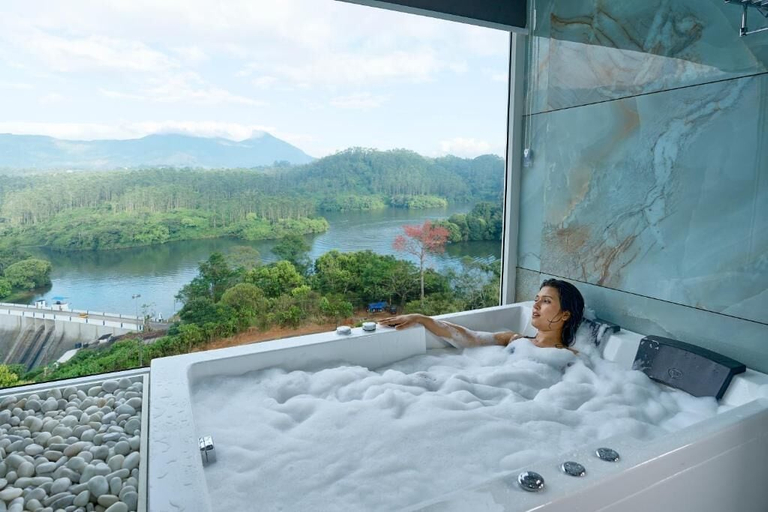 Outdoor spa tub 5, Eve Munnar Luxury Resort & Spa, Idukki