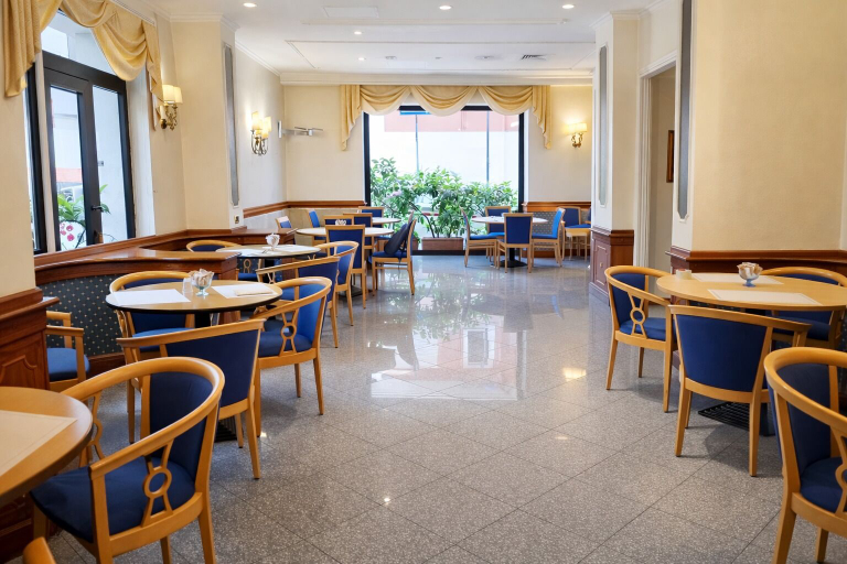 Food & Drinks 5, Phi Hotel Ambra, Pescara