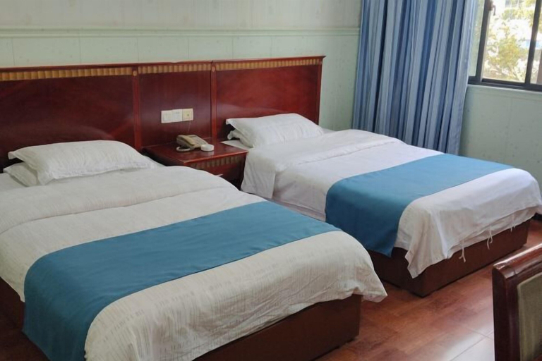 Bedroom 3, Hotels Hua Feng, Shangrao