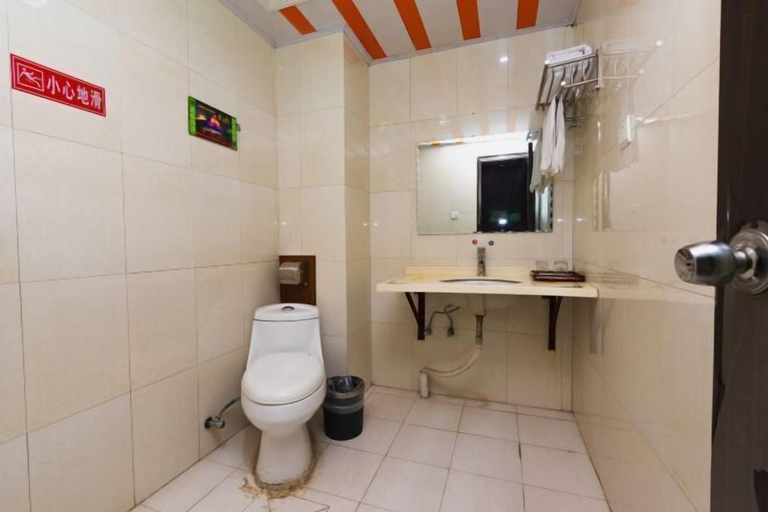 Bathroom 4, Garden of Garden Hotel, Jinhua