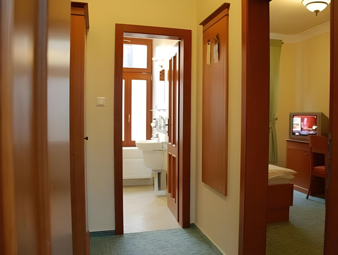Bedroom, Hotel Most Slavy, Trenčín