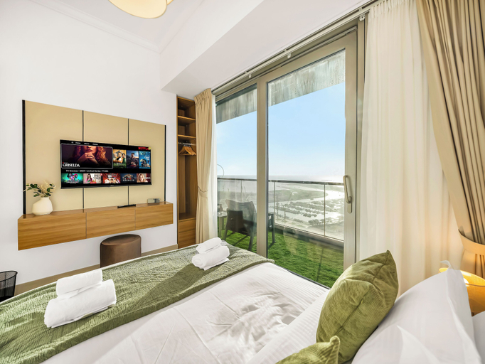 Room 2, Charming Flat with Sea & AIN View, Dubai