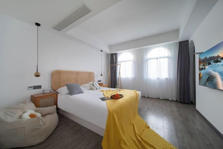 Bedroom 3, 8cm Blue Inn, Zhoushan
