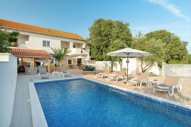 Exterior 4, House Providenca, Novigrad