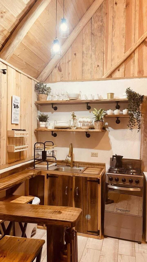 Private kitchen 2, Valle Fresco Eco-Lodge, Constanza