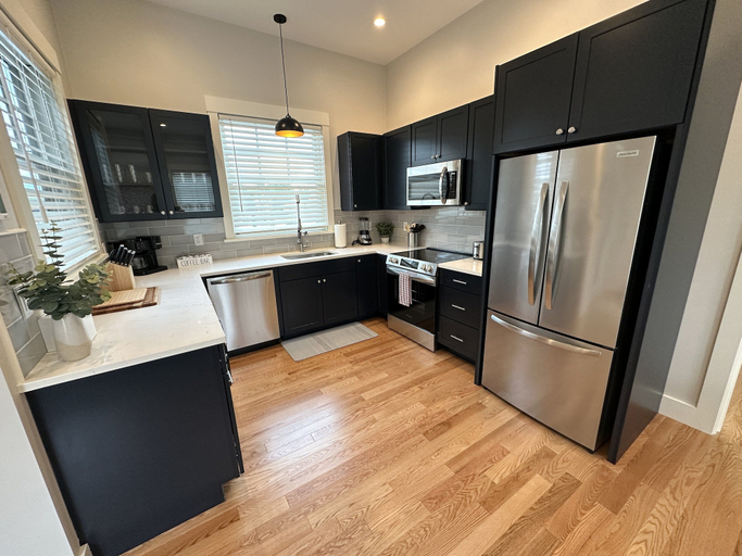Private kitchen, Brand New Construction! 1 Bed/1 Bath/private Deck - Unit 3 1 Bedroom Apts, Newport