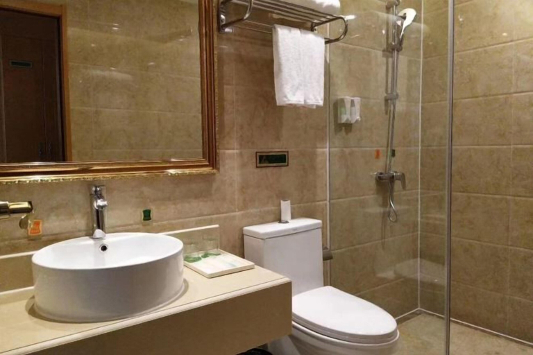 Bathroom 3, Vienna Hotel (Nanjing Olympic Sports Center), Nanjing