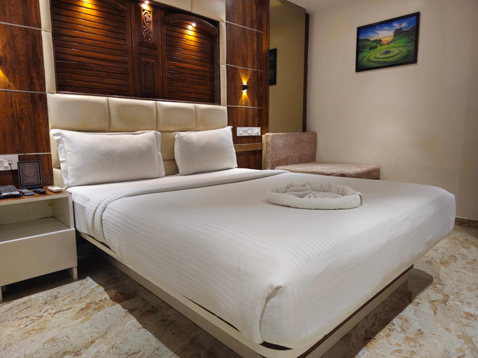 Bedroom 2, Krishna's Wood Villa, Kolhapur, Kolhapur