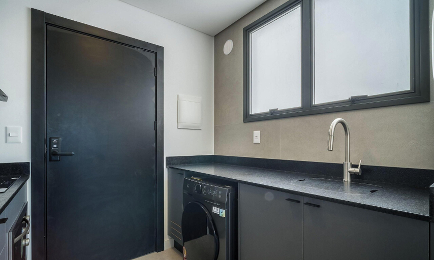 Interior 3, Studios in Condo w/ Pool 150m From the Beach in Jurere - PTE, Florianopolis
