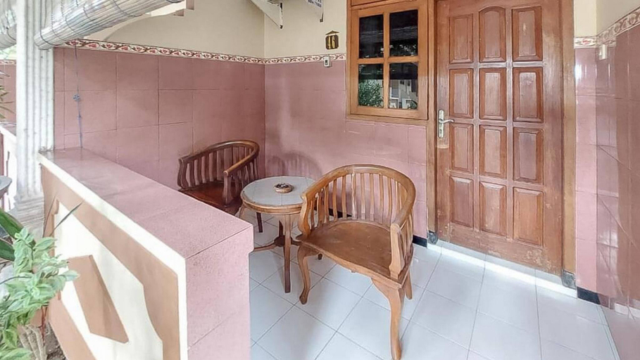 Public Area, Hotel Shinta 1 near Stasiun Kertosono Mitra RedDoorz, Nganjuk