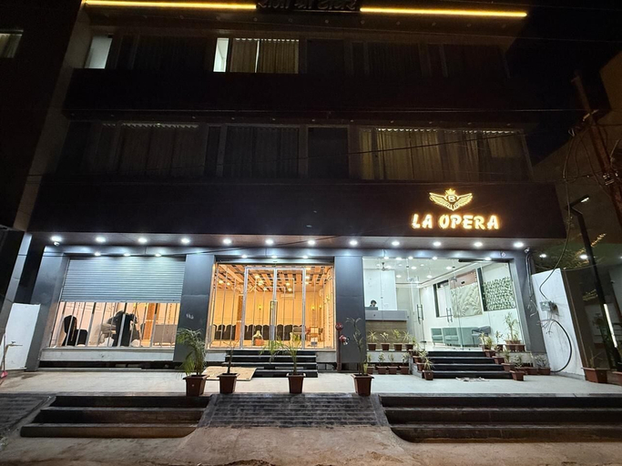 Exterior, la opera, Gwalior