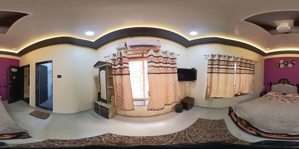 Room 5, Hotel Laxmi Niwas, Satara