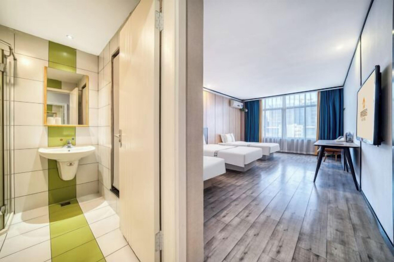 Bathroom 3, Aikesi Fashion Hotel (Suixi Real Leather World Shop), Wenzhou