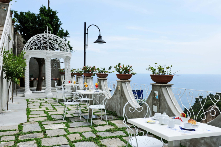 Room 3, Villa Costa Incantata, Salerno