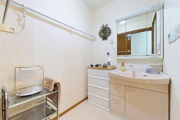 Bathroom 3, House TOKYO ASAKUSA, Taitō
