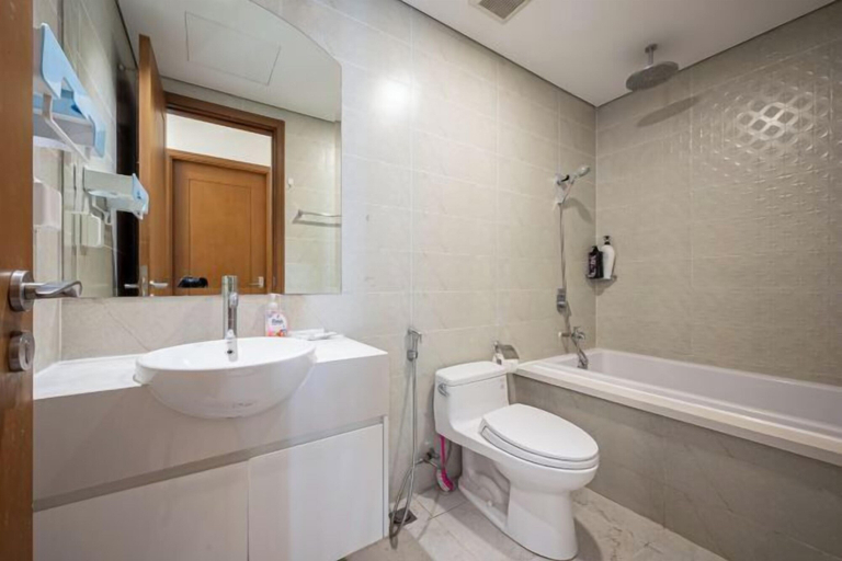 Bathroom 3, VINHOMES CENTRAL PARK LUXURY APARTMENT, Bình Thạnh