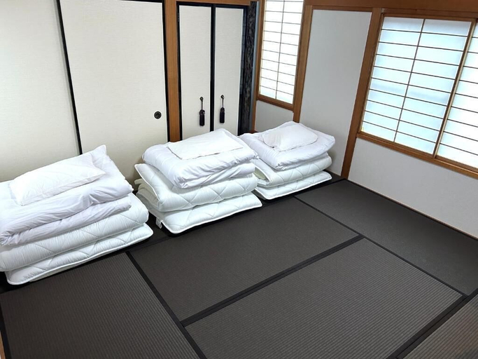 Room 2, Hook House Stay, Kanazawa