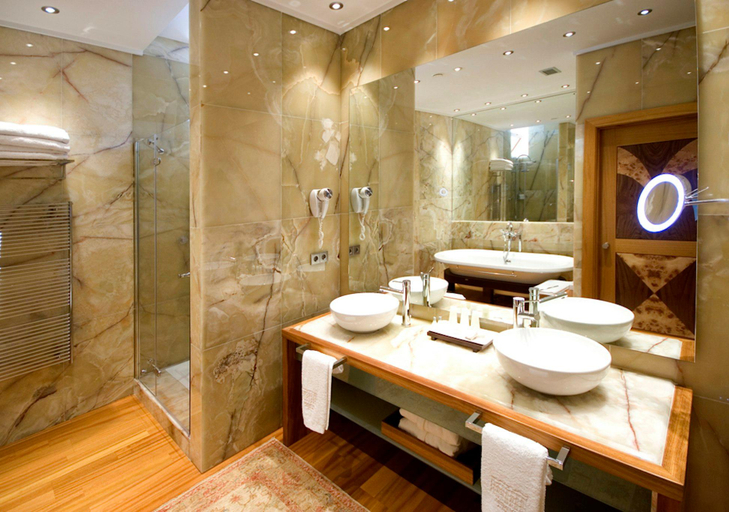 Bathroom 5, Mirador de Dalt Vila-Relais & Chateaux, Baleares