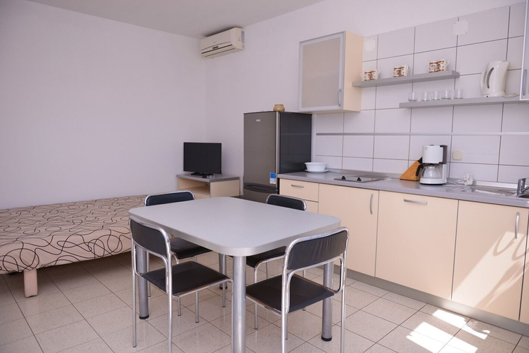 Others 4, Apartments Boris Novalja, Novalja