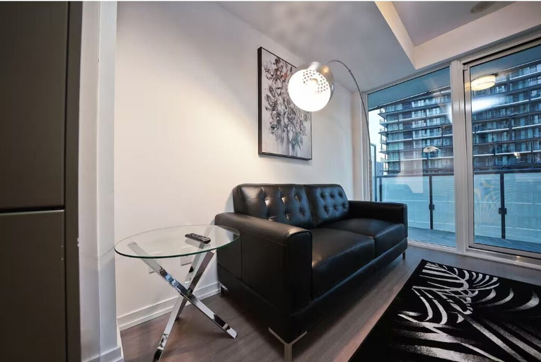 Living area 4, The Ellington Central, Toronto