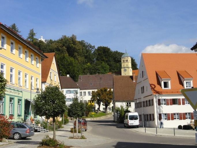 Exterior 3, Gästehaus Jekle – Zimmer & Ferienwohnungen, Günzburg