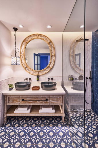 Bathroom 4, Seaside Los Jameos, Las Palmas