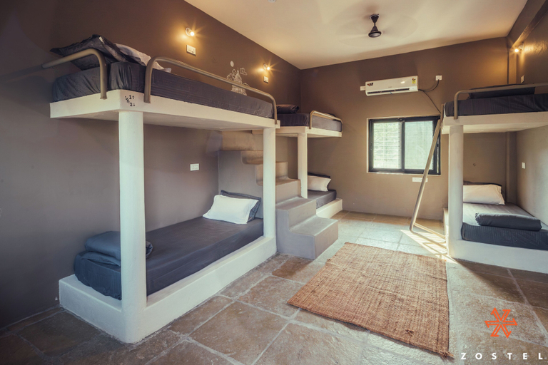Bedroom 3, Zostel Hampi (Gangavathi), Koppal