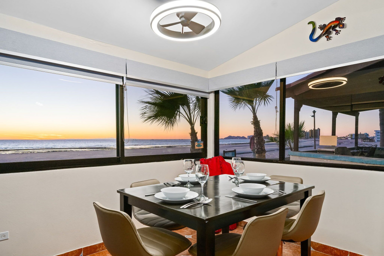 Dining 2, Las Gaviotas 413, Puerto Peñasco
