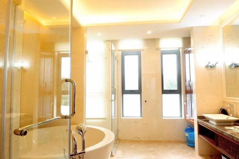 Bathroom 4, Jisen Hot Spring Hotel, Hainan