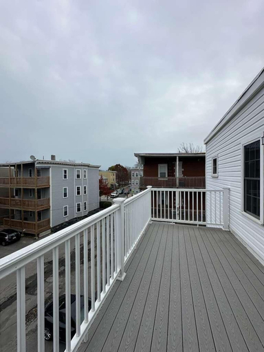 Terrace/patio 2, Homestay In Boston -, Boston