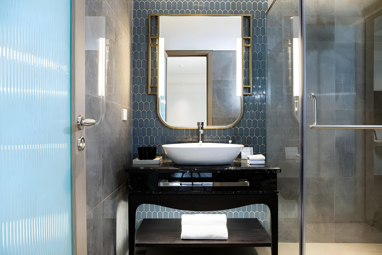 Bathroom 5, La Siesta Premium Saigon Central, District 1